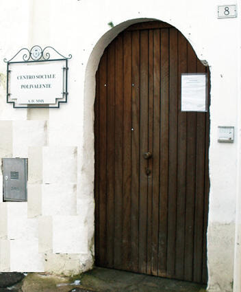 Immagine: Centro-polivalente-anziani.jpg